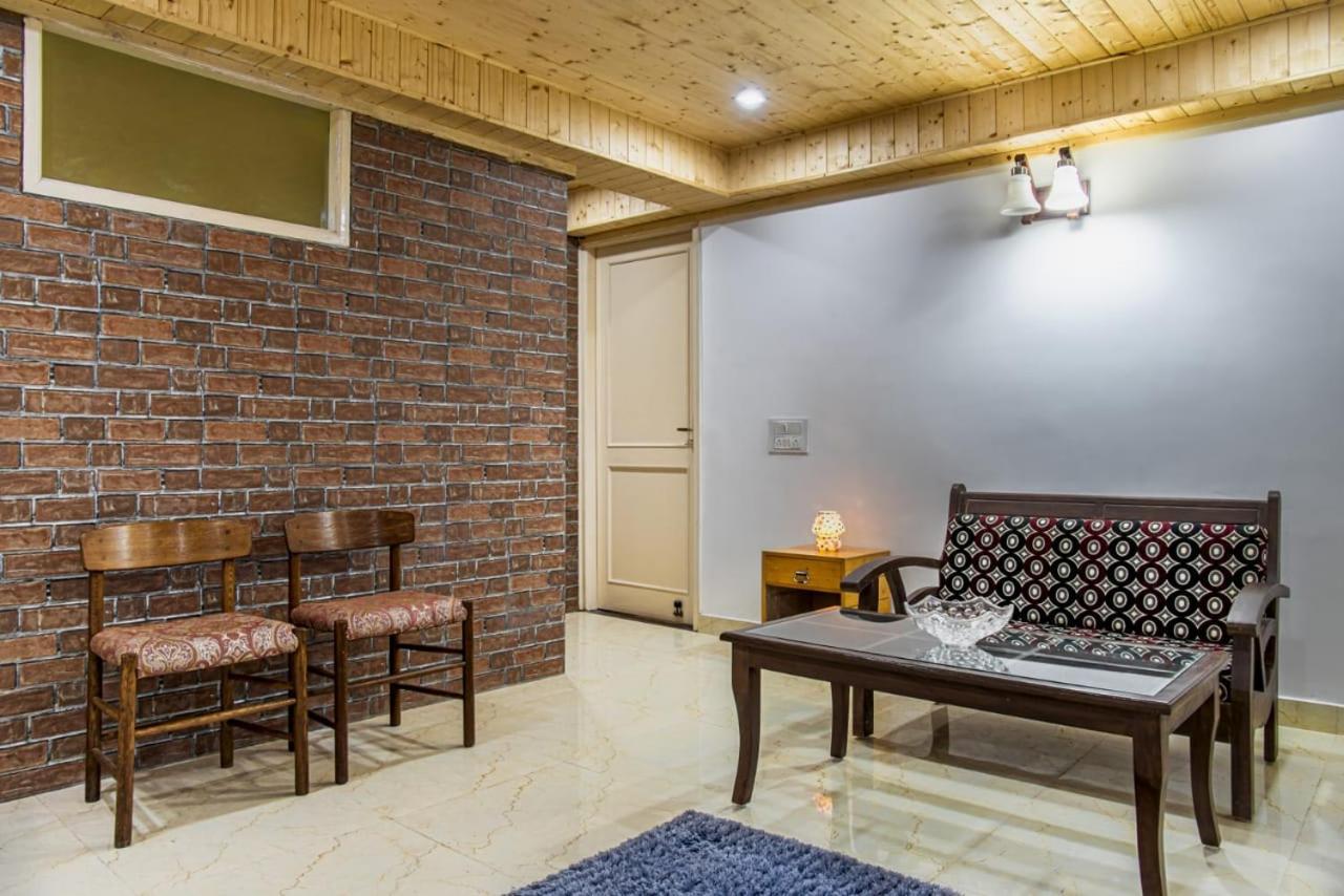 The Western Heights I Serviced Apartments I Pvt Balcony I Lift I Peacefull Area I Family Accomodation I Kasauli I By Exotic Stays Exterior foto